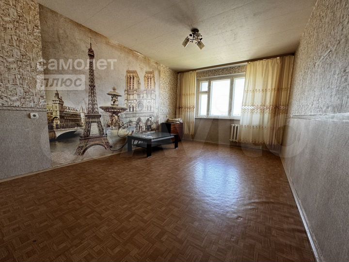 3-к. квартира, 84 м², 8/9 эт.