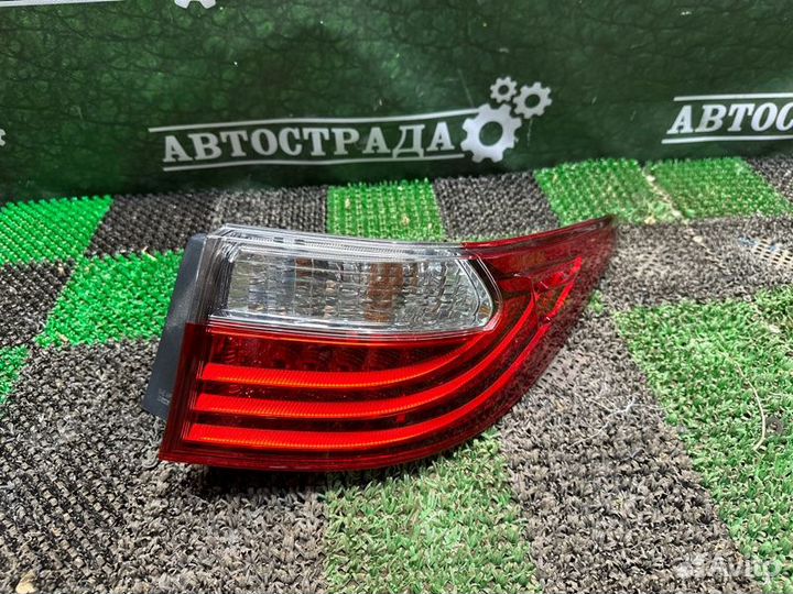 Фонарь задний правый Lexus Es 6 2012-2015