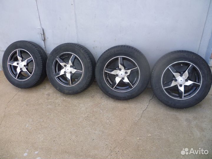 Колеса летние 175 70 r13 Michelin