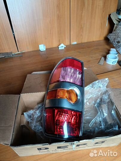 Фонарь Mazda BT-50 правый