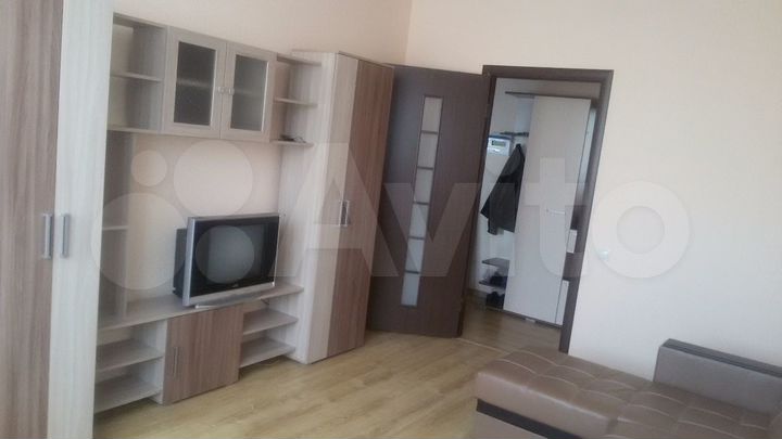 2-к. квартира, 54 м², 2/16 эт.