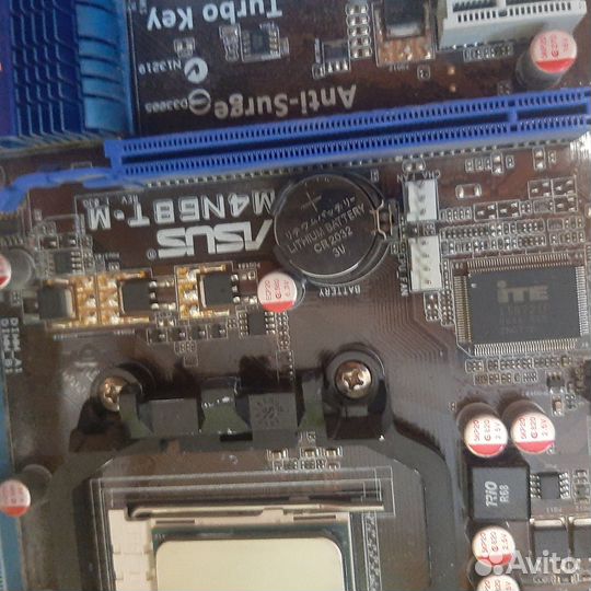 AM3 Asus M4N68T-M с процессором и памятью