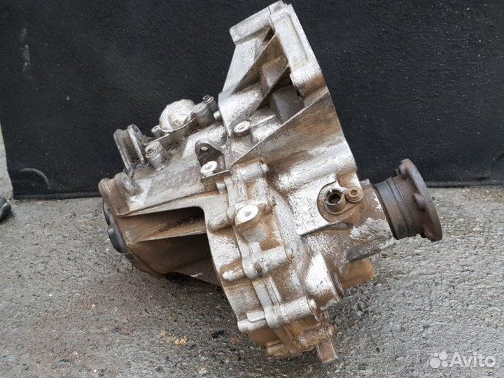 Механическая коробка передач Seat Ibiza cggb 2011