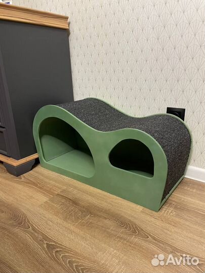 Домик для кошки с когтеточкой