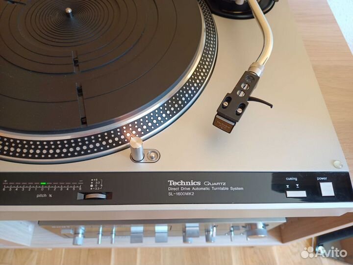 Виниловый проигрыватель Technics SL-1600 MK2