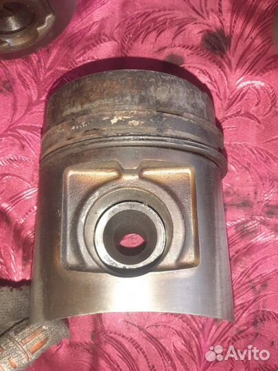 Поршень Mercedes атмосферный OM407 2000