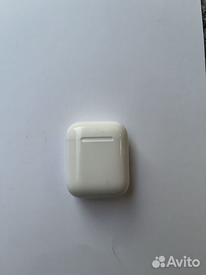 Airpods 1 поколения