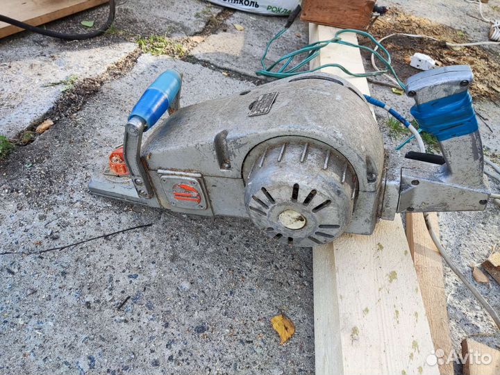 Электроинструмент советский армейский