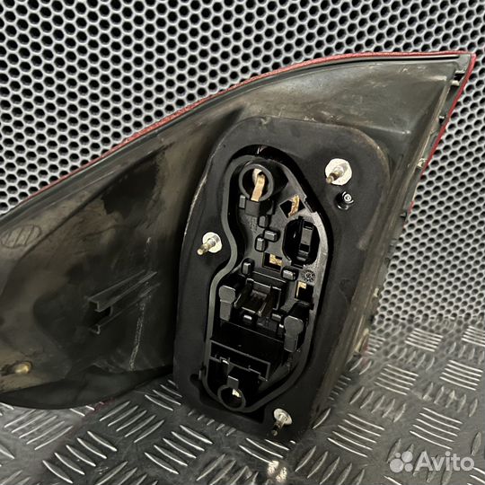 Фонарь задний наружный правый BMW X5