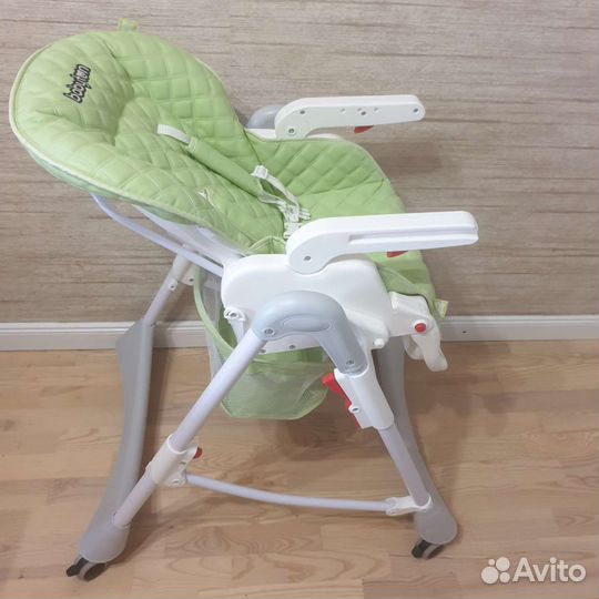 Стульчик для кормления babyton