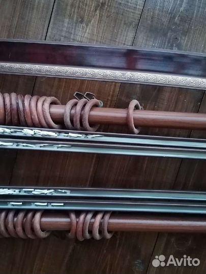 Карниз настенный