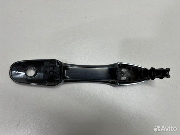 Ручка двери передняя левая Toyota Camry V70/V75