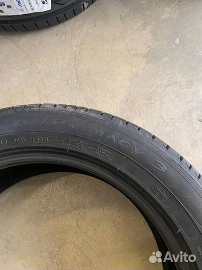 Michelin Primacy 3 215/55 R18 99V