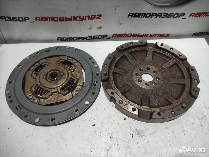 Маховик Toyota Prius 2ZR-FXE 2009-2015