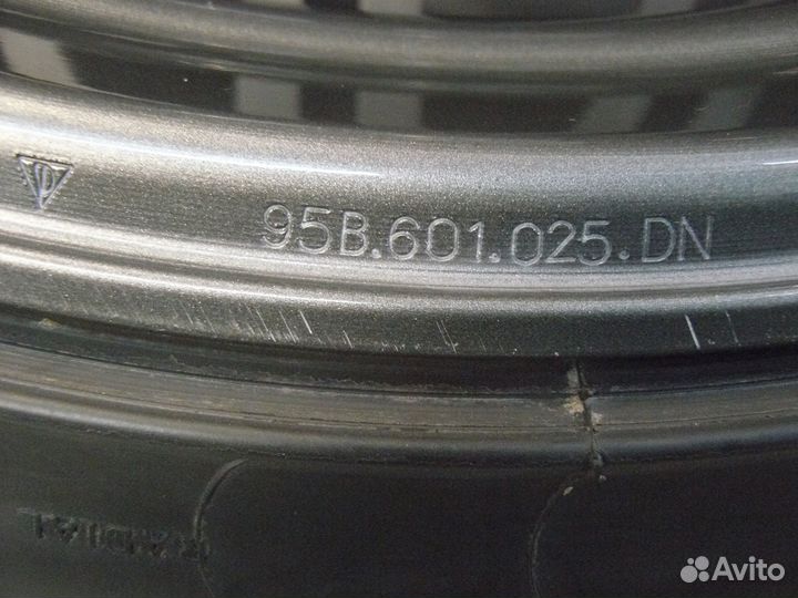 Колеса оригинал R21 Porsche Macan кованные