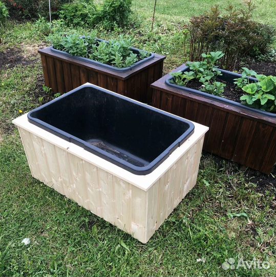 Кашпо для цветов (вазон)из дерева