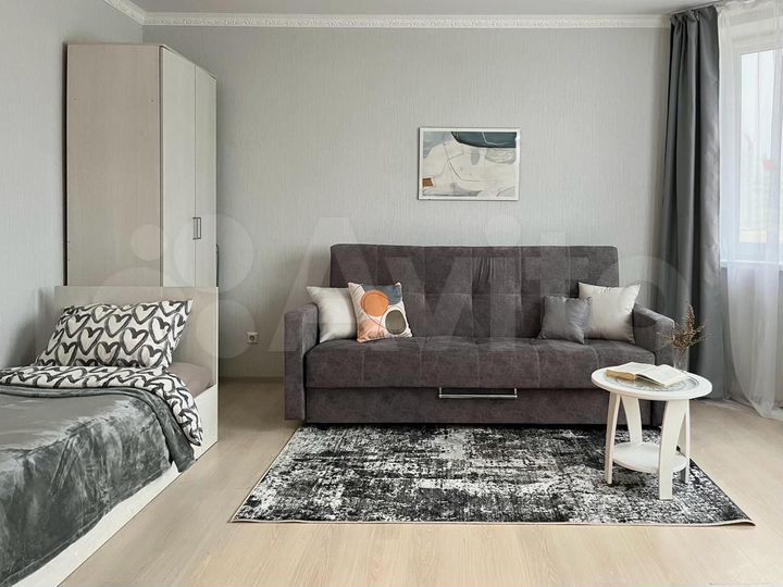 2-к. квартира, 55 м², 11/18 эт.