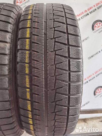 Bridgestone Blizzak Revo GZ 215/55 R17 94Q