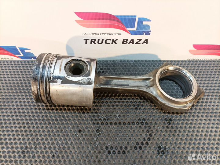 1538036 Поршень с шатуном Scania 5-series