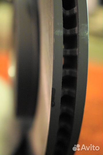 Диск тормозной передний Toyota Camry арт 43512-331