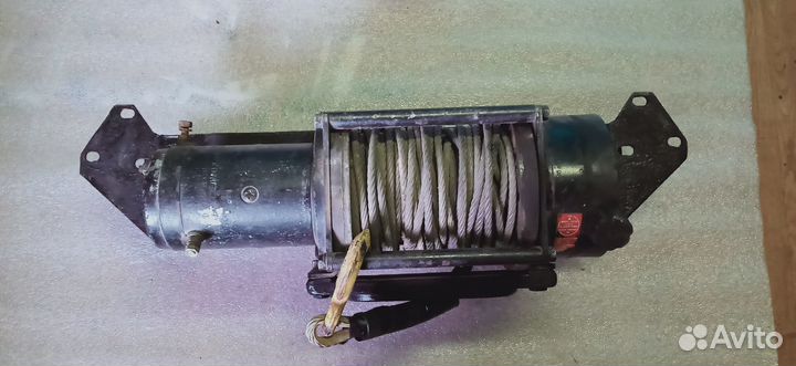 Лебедка автомобильная Спрут 12000