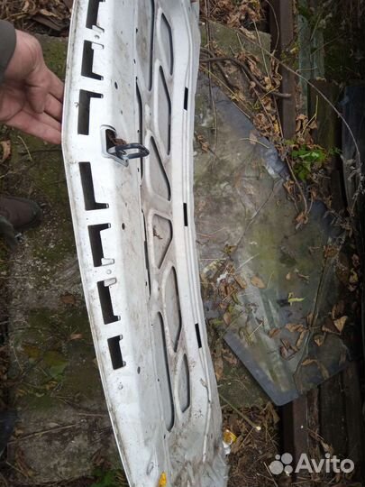 Opel astra j капот