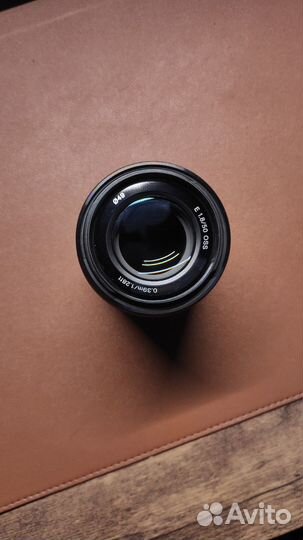 Объектив Sony E 50mm f/1.8 OSS SEL50F18 черный