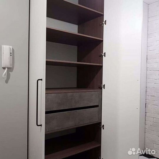 Встраиваемый шкаф в полок