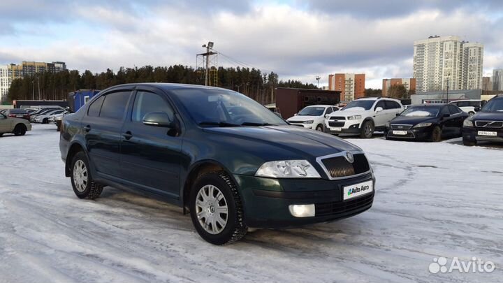 Skoda Octavia 1.6 МТ, 2008, 270 000 км