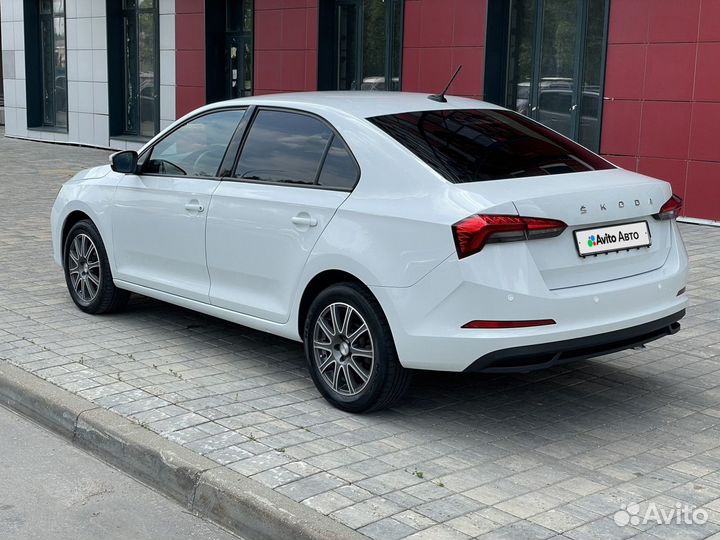 Skoda Rapid 1.6 AT, 2021, 155 000 км