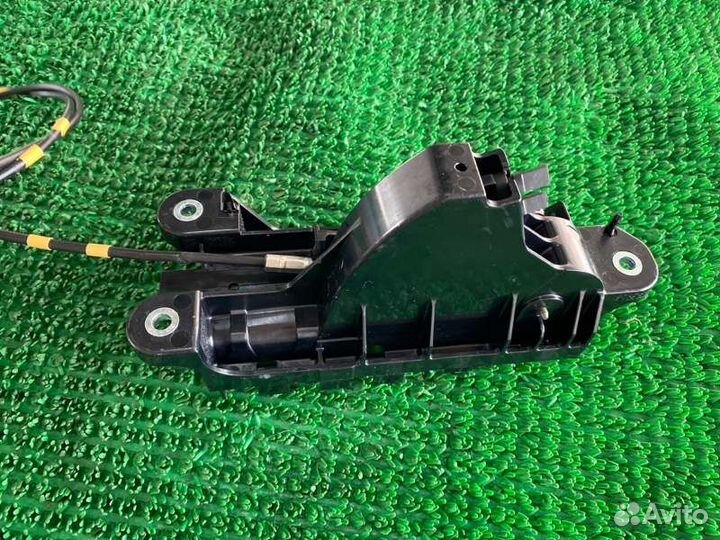 Ручка откидывания сиденья лев. зад. Lexus Rx350, R