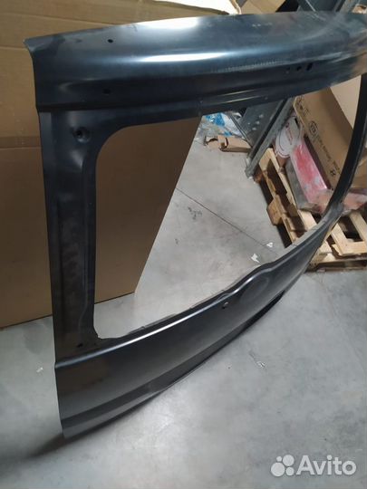 Дверь задняя Toyota Voxy, Noah 67005-2r681 AZR60G