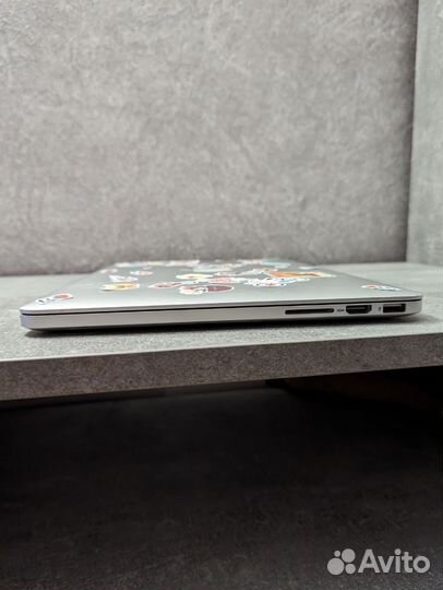 Apple MacBook Pro 13-inch 2015 8/256Gb