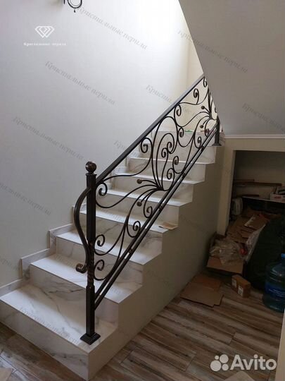 Кованые перила Перила для лестниц