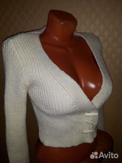 Кардиган, свитера, туники, водолазки, шорты