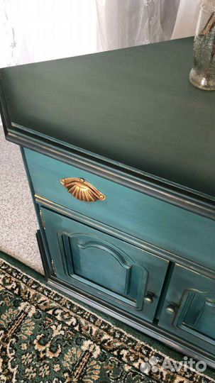 Тумба угловая