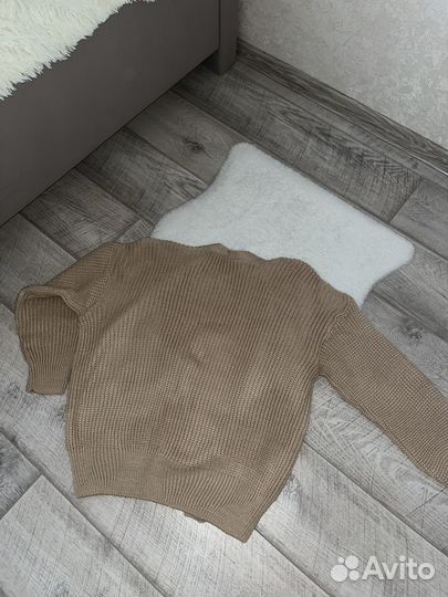 Кофта вязаная