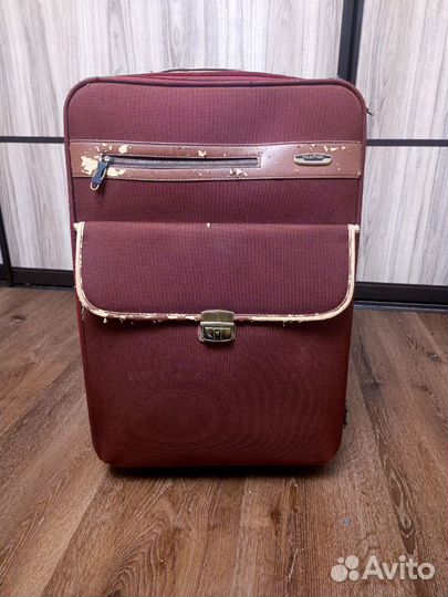 Чемодан Polar Р8202 на 2-х колёсах, бордо, 45 л