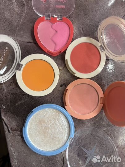 Набор (the saem, beauty bomb, vivienne sabo)