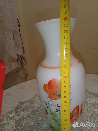 Ваза с маками молочное стекло СССР