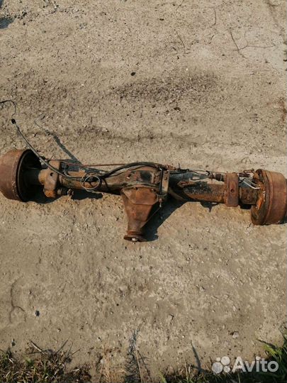 Задний мост