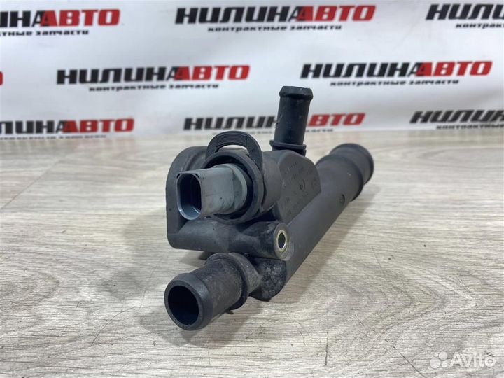 Фланец системы охлаждения Шкода Октавия А5