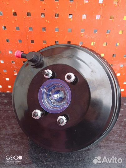 Вакуумный усилитель Toyota land cruiser 80