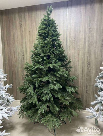 Елка искусственная