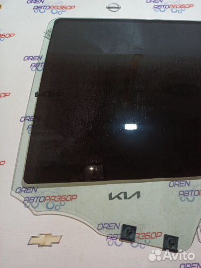 Стекло двери заднее левое Renault Duster 1.6 K4M