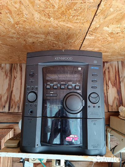 Музыкальный центр