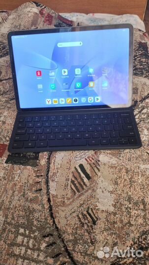 Продам планшет Xiaomi pad 5 с клавиатурой