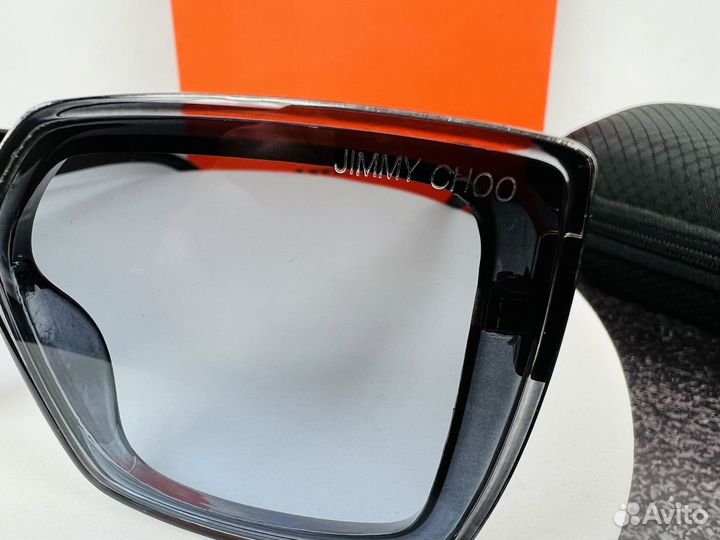 Солнцезащитные очки Jimmy Choo