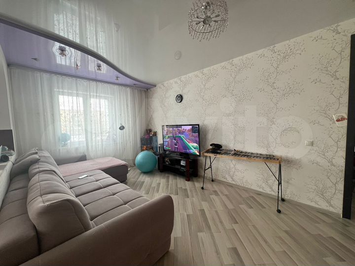2-к. квартира, 63 м², 3/16 эт.