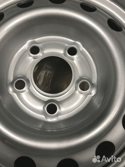 Диск 15x6.5 Ningbo 5x114.3 ет43 66.1 серебро